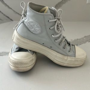 Chuck taylor Allstar lift high top sneaker